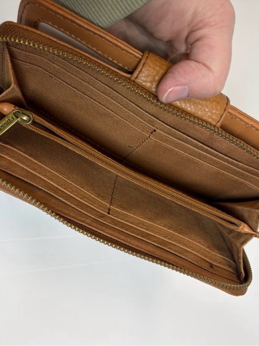 Fossil Brown Leather Zip Around Clutch Wallet Organizer - Picture 7 of 8